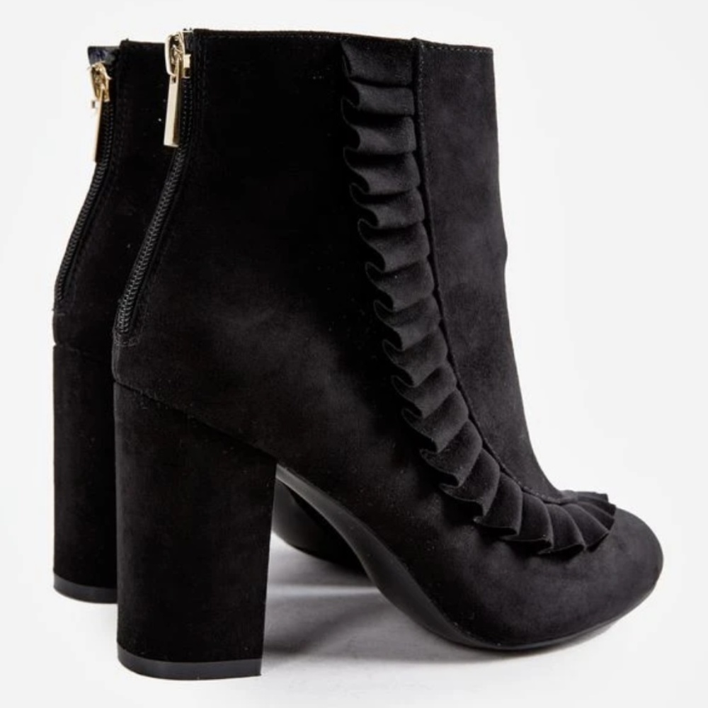 Faux suede black ruffle bootie boots - Picture 4 of 7